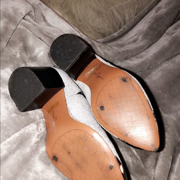 Super cute Report ankle boots..great condition !! - Picture 5 of 5